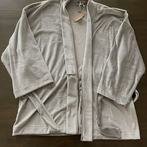 SKIMS NWT Velour Robe/Wrap jacket